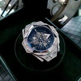 Picture of Hublot Watches Women _SKU1801hublot-45mm-05087506